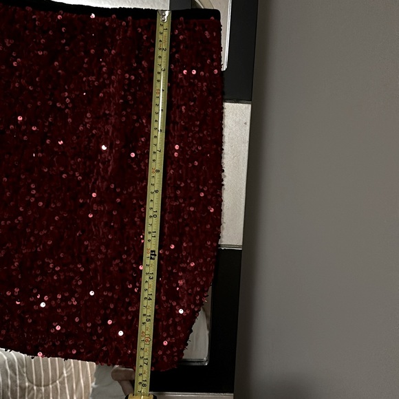 Glittered Red Skirt (XL) with Shorts inside - Picture 5 of 5